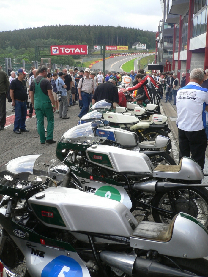 THE CRANKCASE.COM -